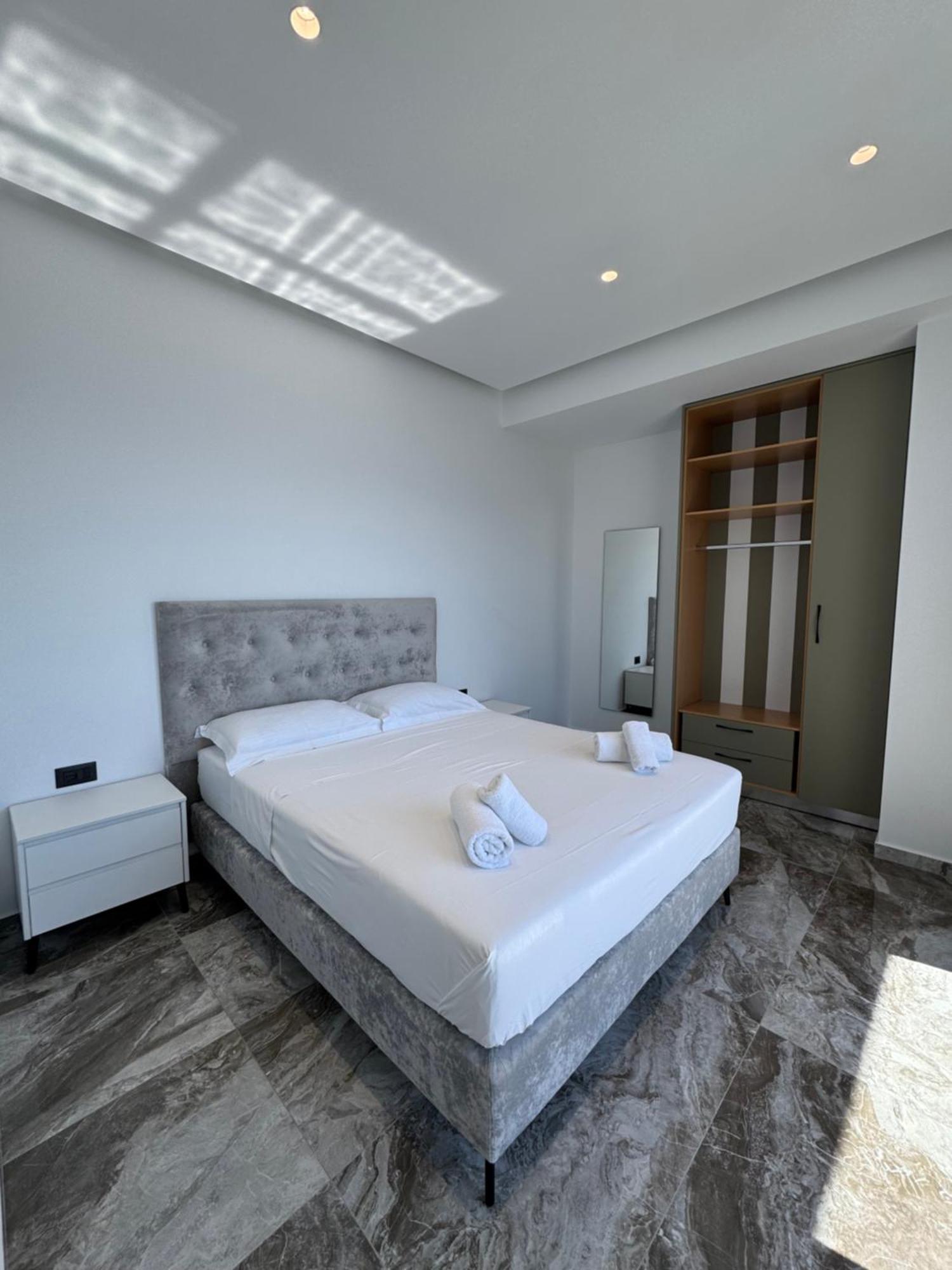 Hotel N'det *