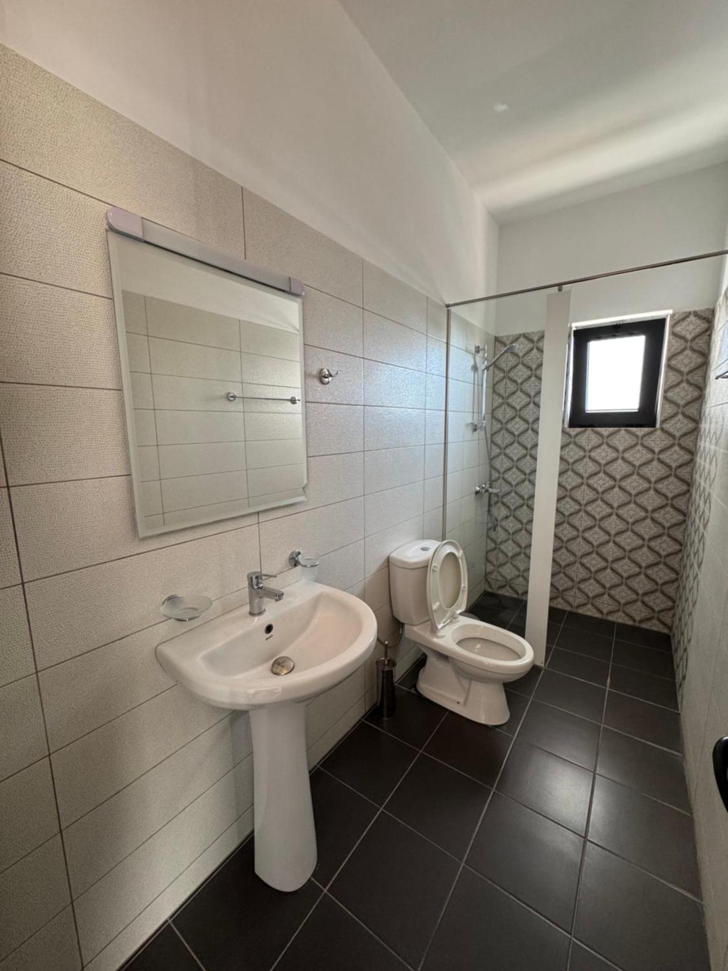 N'det Hotel *