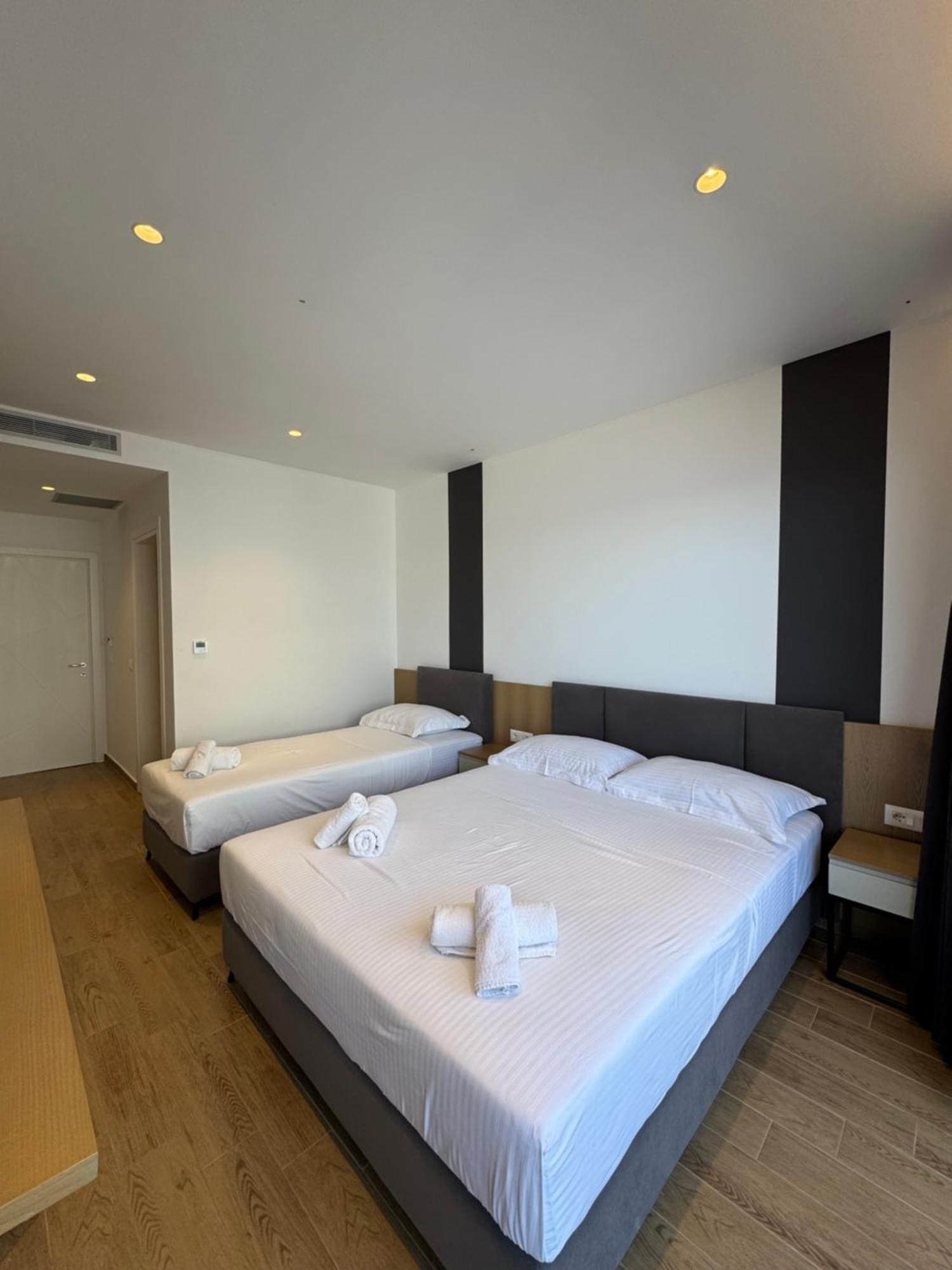 Hotel N'det *