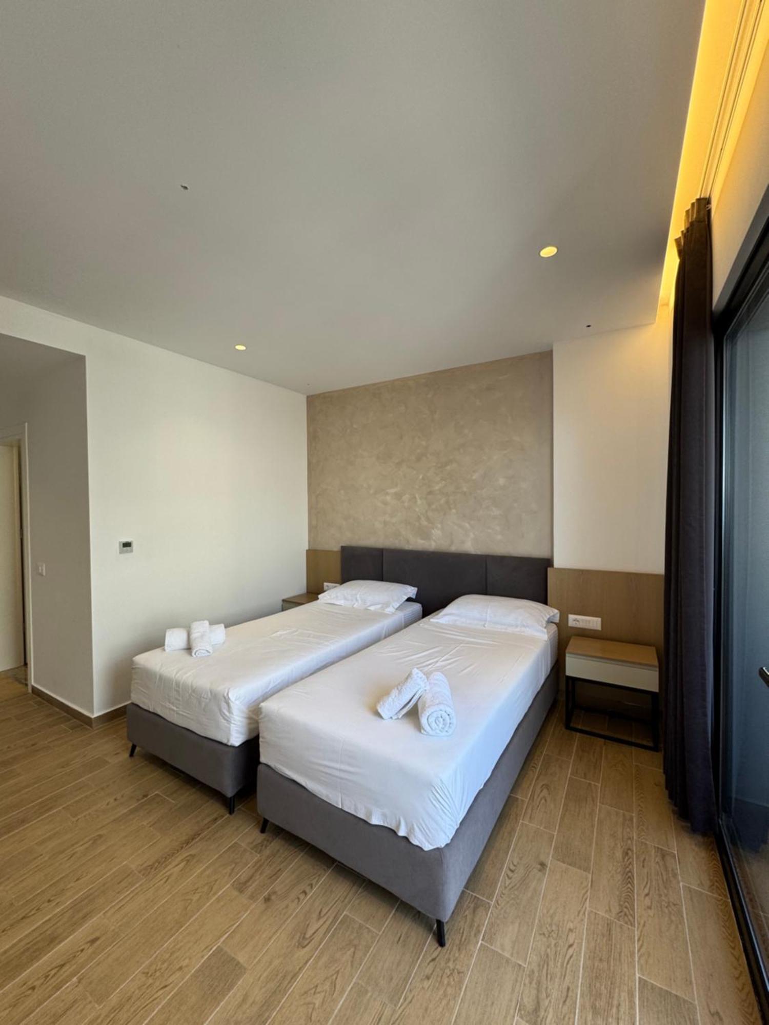 Hotel N'det *