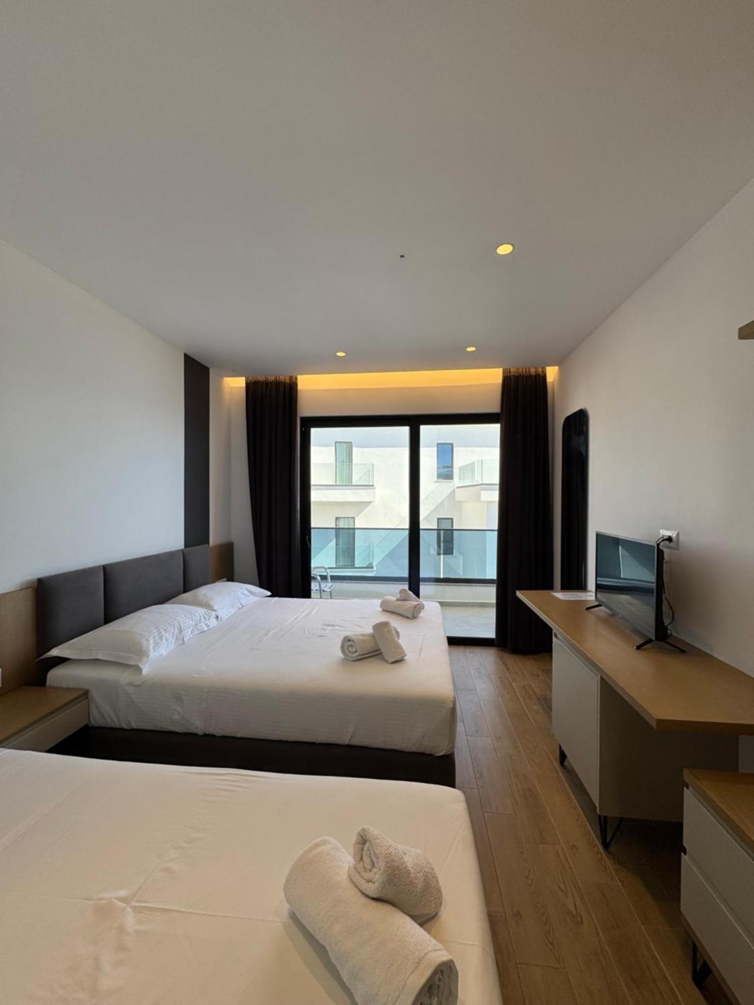 N'det Hotel *